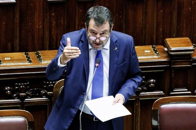 Edilizia, Salvini propone sanatoria per piccole irregolarità