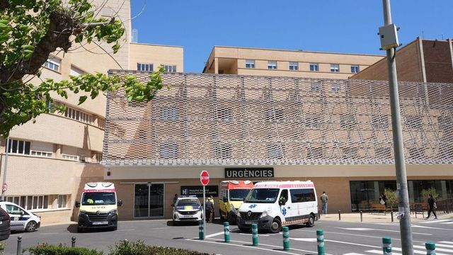 Herido grave en Castellón al encender un cigarro en una gasolinera