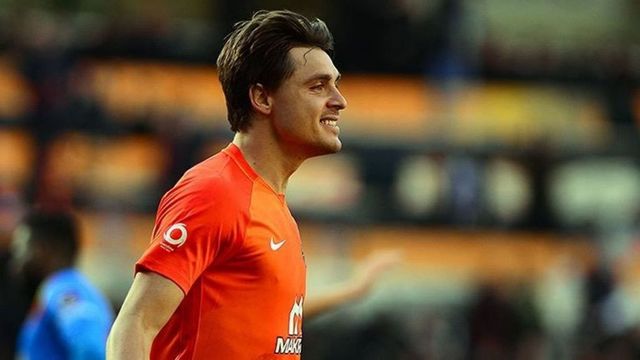 Un fotbalist moldovean a devenit cel mai bun fundaș din Liga Turciei din acest sezon