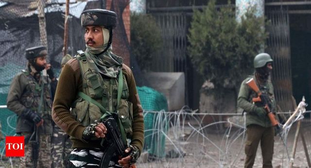 Two Kashmiri political leaders released from house arrest