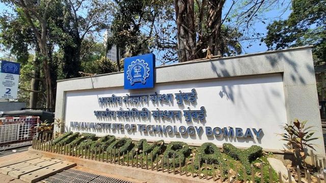 As 36% of students fail to get placed in IIT Bombay this year, people raise concerns over employment