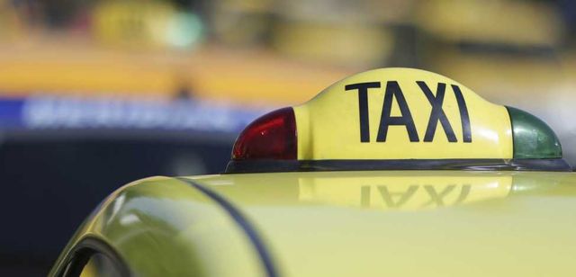 Un taximetrist din Chișinău riscă închisoare, după ce și-a înscenat propria tâlhărie
