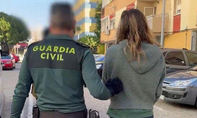 Doi francezi arestați în Spania pentru că voiau să-și „sacrifice” fiul de cinci ani în Sahara
