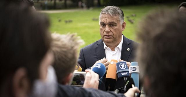 A Fidesz néppárti tagságának megszüntetését javasolja a bajor CSU elnöke