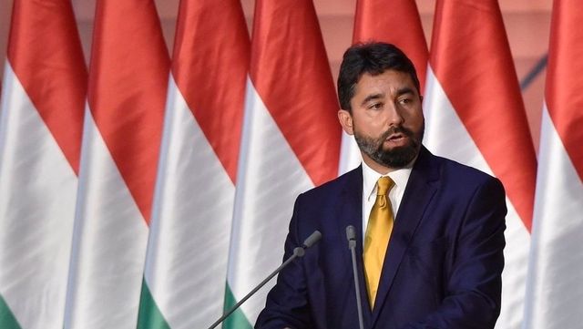Kezdeményezi a Fidesz, hogy a most felálló EP vonja vissza a migránsvízum tervét