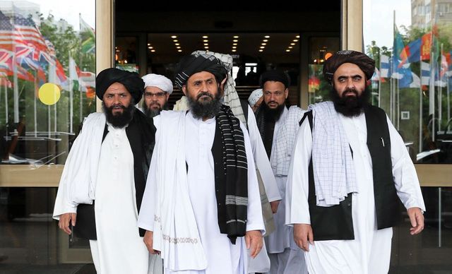 Trump zrušil kvůli útoku v Kábulu mírové rozhovory i tajné setkání s Tálibánem
