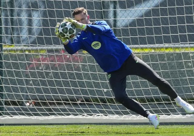 Flick confirma la titularidad de Ter Stegen ante el Valladolid