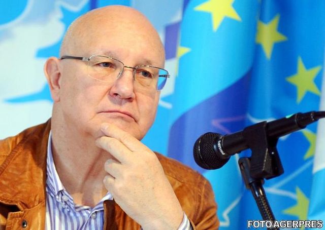 Ioan Mircea Pașcu, propus de PSD pentru funcția de comisar european intermediar în locul Corinei Crețu
