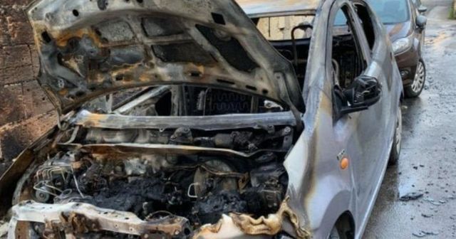 Incendiata auto ad attivista di 'Libera'