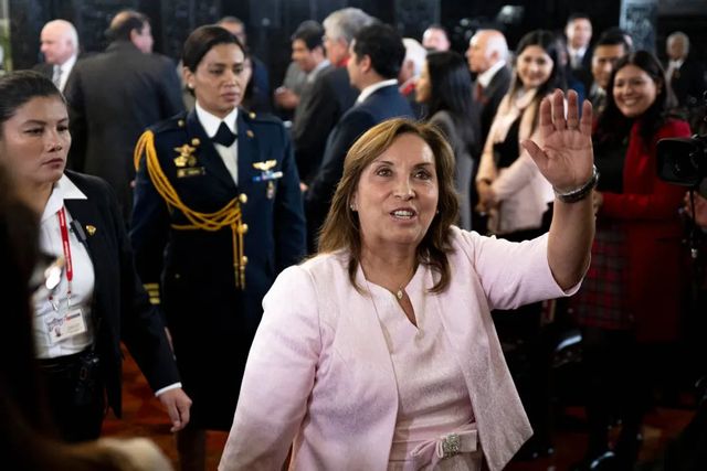 Parlamento Perù approva via libera a impeachment Boluarte