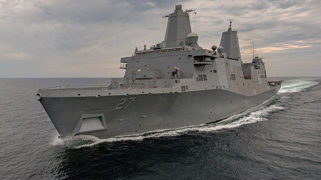 США установят на корабле первый боевой лазер