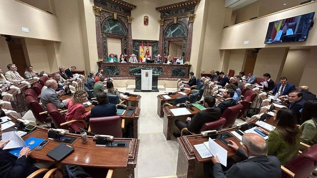 Directo | El Decreto Ley de Vivienda Asequible de la Región de Murcia llega a la Asamblea Regional