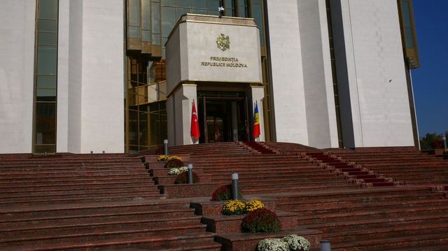BOP: Igor Dodon are cele mai mari șanse să fie ales în funcția de Președintele Republicii Moldova