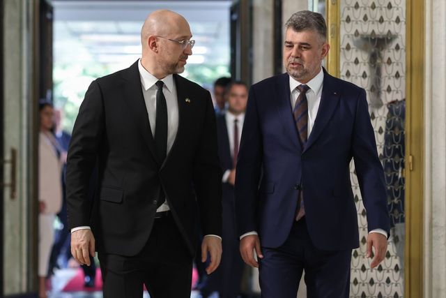 Premierul Marcel Ciolacu merge la Kiev pentru a discuta tranzitul cerealelor ucrainene