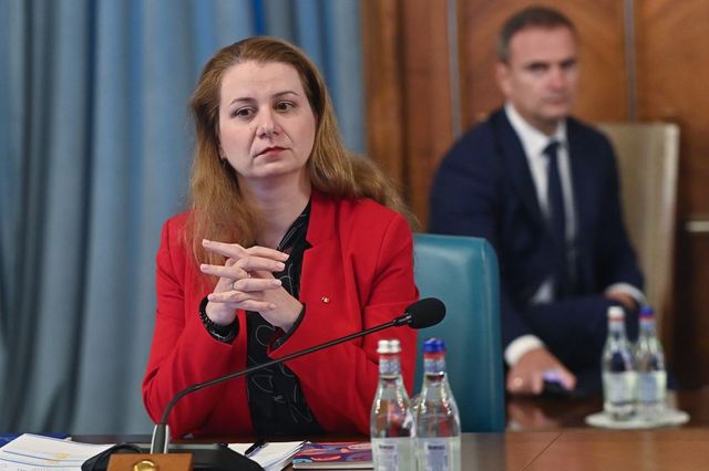 Rezultate PISA 2022: România – penultima în UE și pe locurile 45-48 din 81 de țări