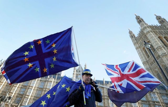 Tvrdý brexit je čím dál pravděpodobnější, jsme ale připraveni, uvedla Evropská komise