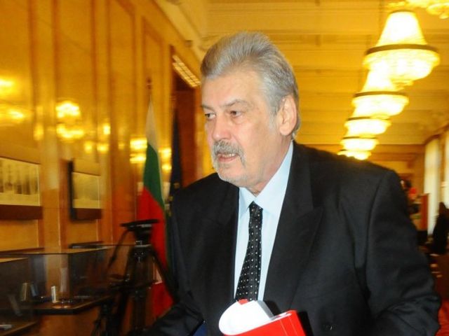 Стефан Данаилов е приет в болницата в Бургас