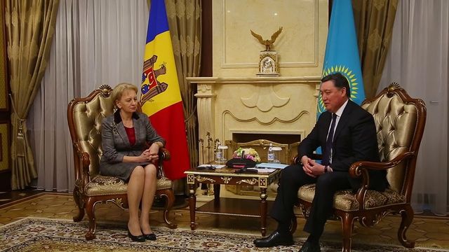 Zinaida Greceanîi a invitat omologul său belarus să efectueze o vizită oficială în Republica Moldova