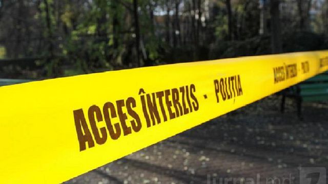 O fetita de 9 ani a murit la Fălești, după ce tatăl acesteia ar fi incendiat camera în care dormea