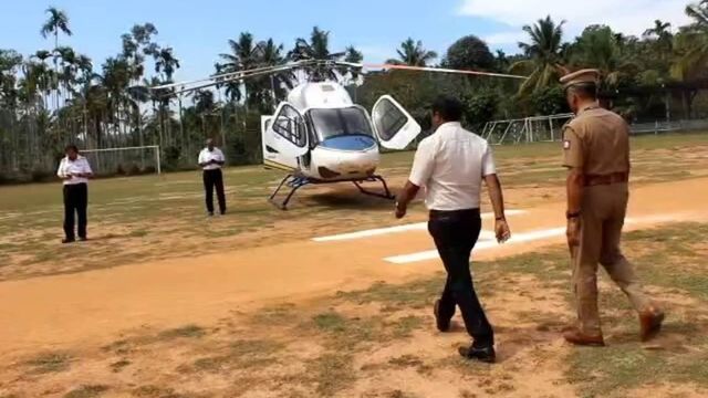 Election officials check Rahul Gandhi's helicopter in Tamil Nadu
