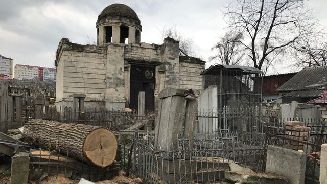 Sala funerară din Cimitirul Evreiesc din sectorul Buiucani va fi restaurată