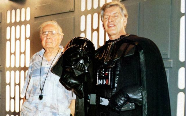 Dave Prowse, actorul care l-a jucat pe Darth Vader, a murit la vârsta de 85 de ani