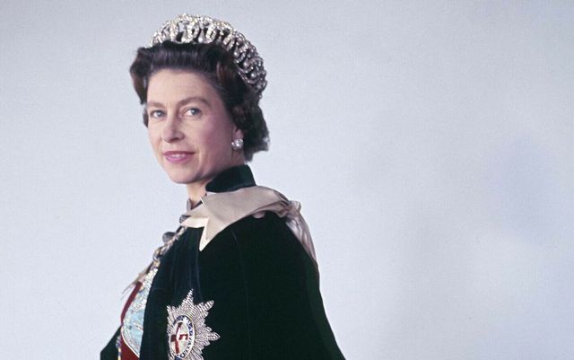 Un nou portret al Reginei Elisabeta a II-a a fost făcut public de Regele Charles, la un an de la moartea suveranei