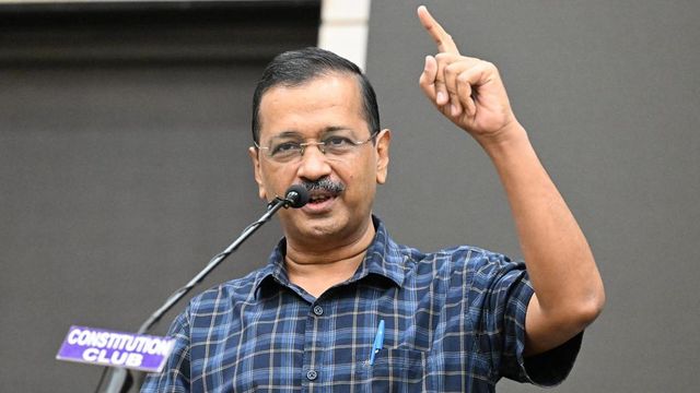 Kejriwal dares PM Modi to impose 75% tariff on US imports to India