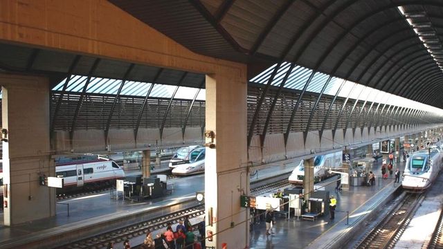Suspendida la circulación de trenes de Alta Velocidad en Sevilla por incidencia en la infraestructura
