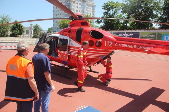 Un bărbat din Ocnița, transportat de urgență la Chișinău cu echipajul echipajul aero –medical SMURD