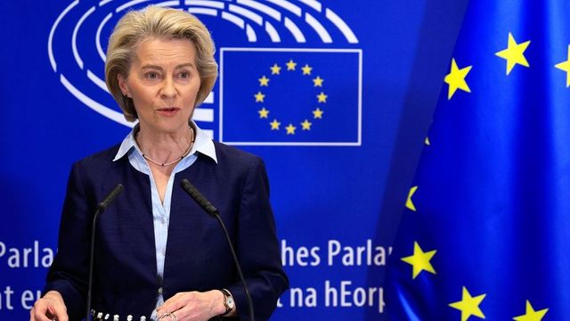 Bíróság előtt Ursula von der Leyen