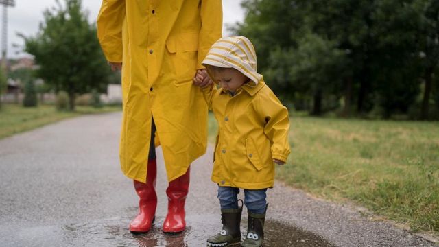 Vreme schimbătoare. Meteorologii anunță că se va încălzi la sfârșitul lunii mai