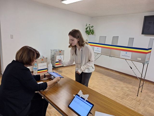 Se votează masiv în Diaspora! Prezența la urne, dublă față de primul tur
