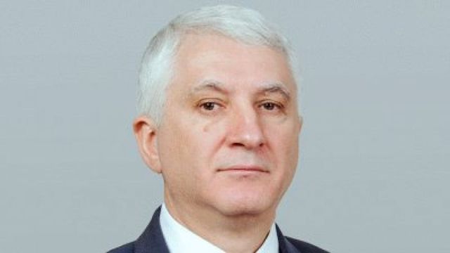 Бывший депутат Константин Ботнарь получил 30 суток ареста заочно