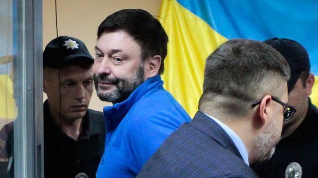 Захарова назвала позором продление ареста Вышинского