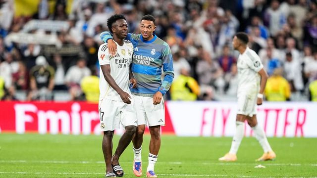 Vinicius pide perdón por su airada reacción al ser sustituido en el clásico