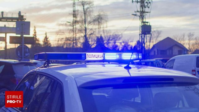 Autobuz plin cu muncitori, răsturnat în Serbia. Trei oameni au murit, peste 80 sunt răniți