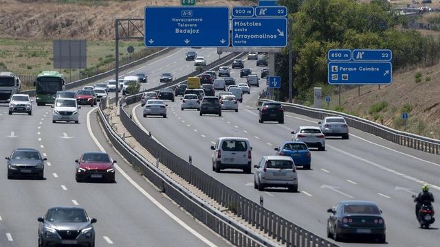 Tráfico prevé casi 6,5 millones de desplazamientos de largo recorrido para el puente de Santiago