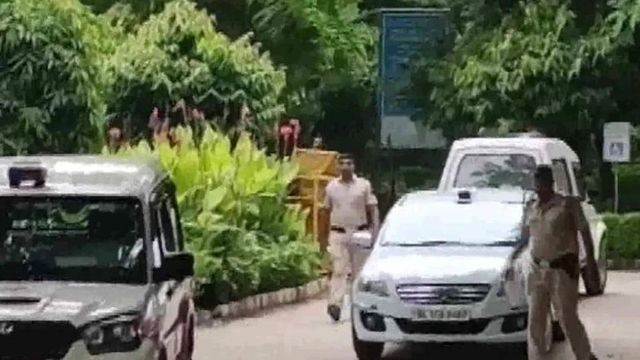 25-Year-Old Woman Killed in Delhi After Being Attacked with Rod