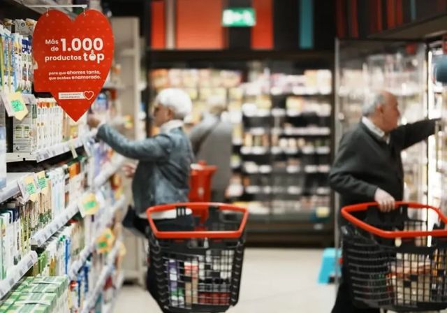 Los precios de los alimentos cayeron en agosto a su nivel más bajo en cuatro meses