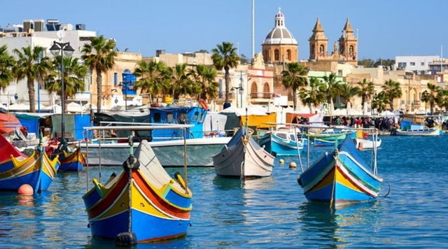 Coronavirus, positivi 8 ragazzi rientrati a Roma dopo vacanza a Malta