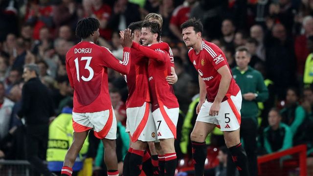 Manchester United Crush Athletic, Set Up All-English Europa League Final