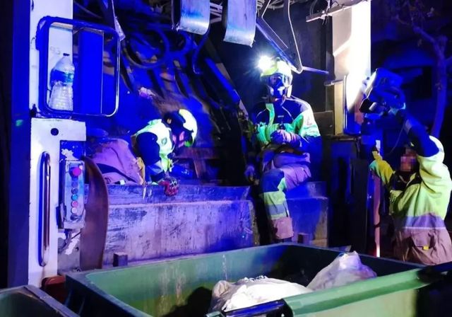 El exmarido de la alcaldesa de Almassora recibió una paliza en su casa y estaba vivo cuando lo tiraron al contenedor