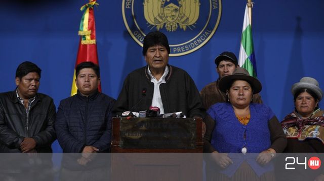 Bolívia forrong, a volt elnök elmenekült