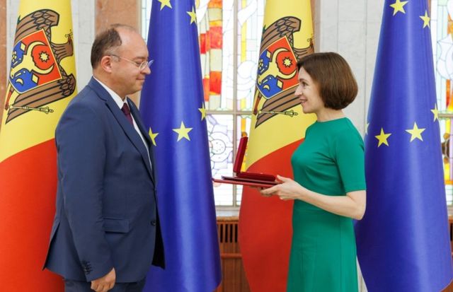 „Ordinul de Onoare” pentru ex-ministrul Afacerilor Externe al României, Bogdan Aurescu