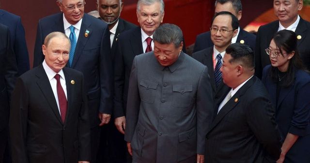 Trump susține că Rusia, China și Coreea de Nord conspiră împotriva Statelor Unite