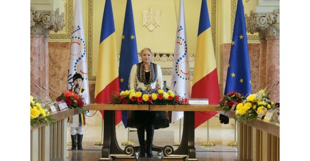 Dăncilă, întrebată de ce nu se descurcă în engleză: Suntem în România.Să fim mândri că suntem români