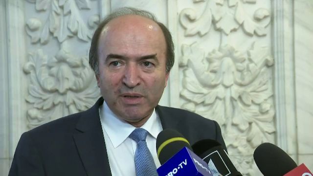 Tudorel Toader a pierdut alegerile pentru functia de rector al Universitatii ,,Alexandru Ioan Cuza din Iasi