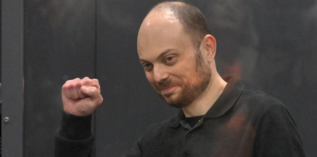 Vladimir Kara-Murza , noto oppositore di Vladimir Putin, è stato messo in isolamento in un carcere in Siberia