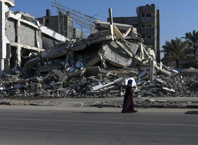 Hamas, 19 morti in un raid su campo profughi a Gaza